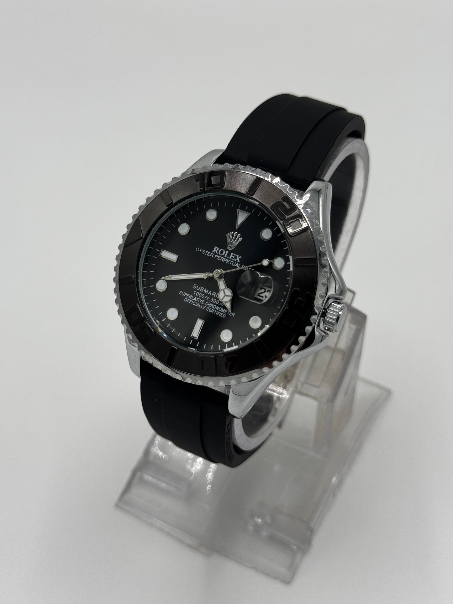 Rolex Submariner – Black Dial Rubber Strap Edition