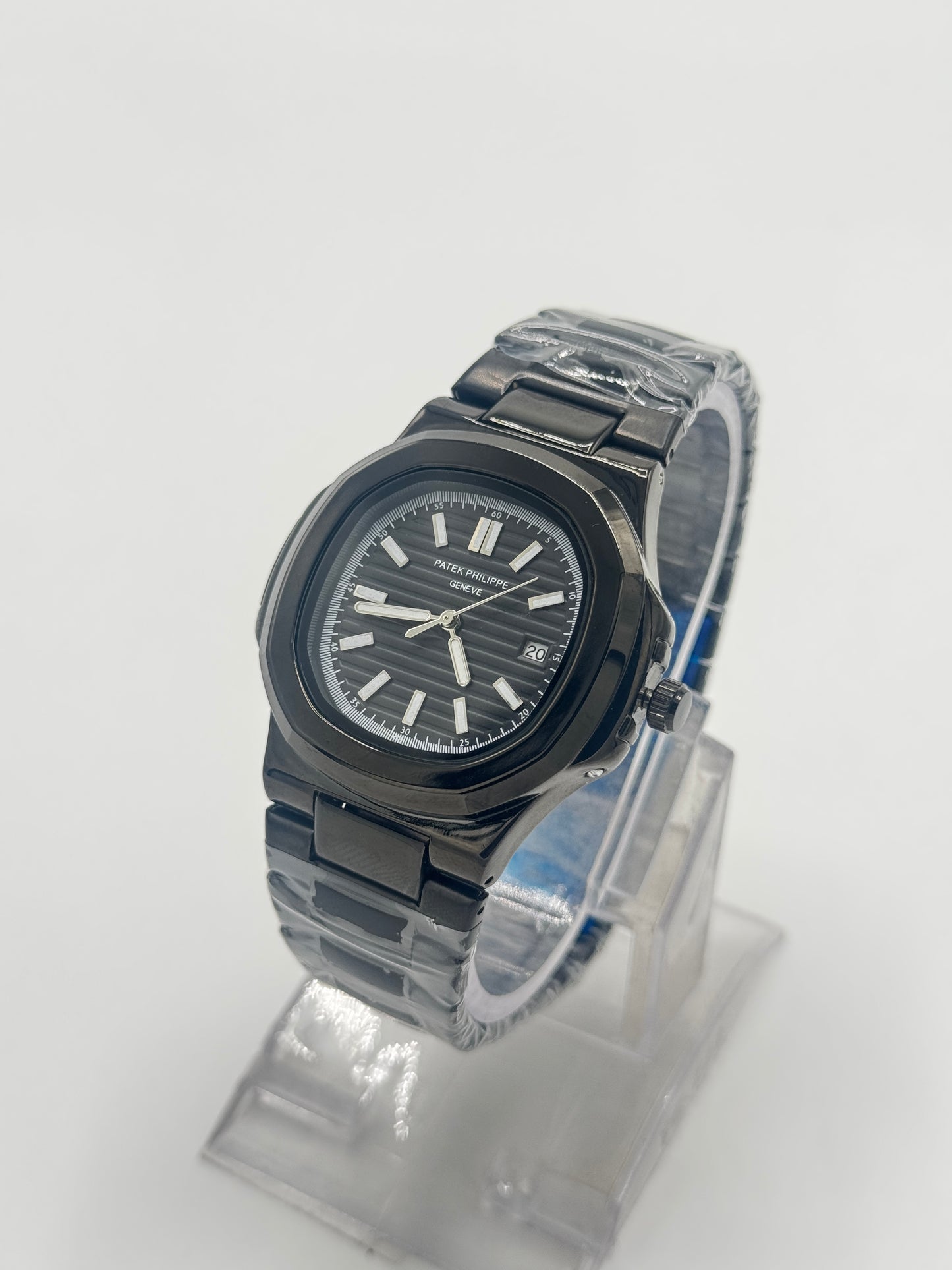 Patek Philippe Nautilus – Iconic Luxury Watch | Black