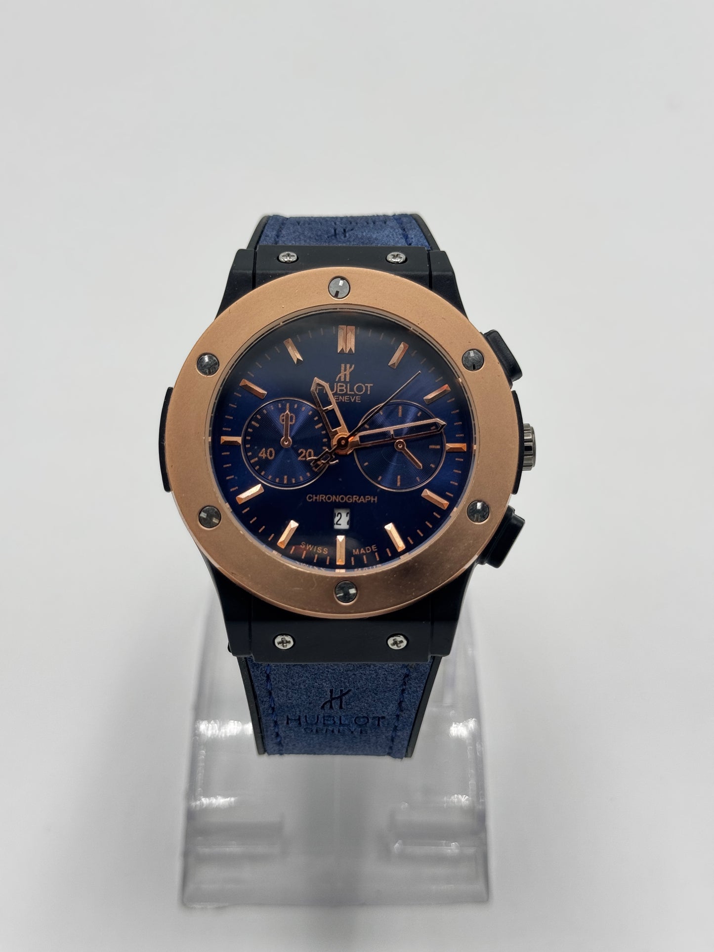 Hublot Chronograph – Blue Dial with Rose Gold Bezel